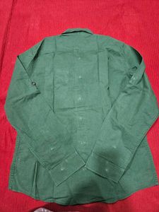 Green Decathlon Men&#39;s Shirt