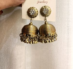 Golden Coloured Jhumka