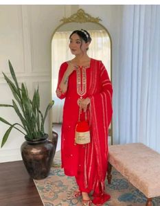 New/Unused Embroidered Kurta With Pant Dupatta