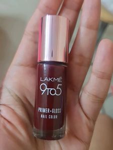 Lakme 9to5, Nail Polish ( Exp:03/25 )