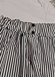 Striped Women&#39;s Pants 🌸✨