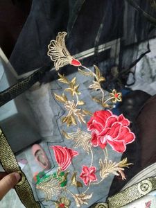 Floral Embroidered Pakistani Combo Suit