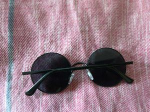 H&amp;M Round Sunglasses - Black