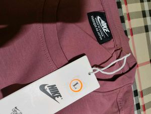 Nike Graphic T-Shirt