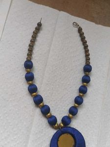 Blue Short Necklace With Earrings