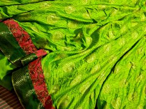 Beautiful ethnic skirt with big ghera❤️