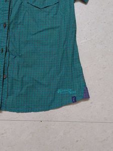 Women Wear Shirt