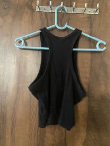H&amp;M - Black Crop Tank Top