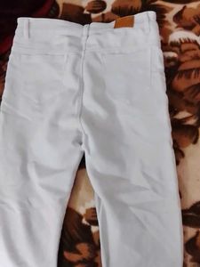 light peach Button-Down Jeans