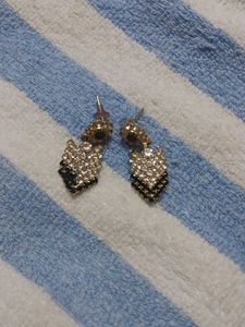 Stud Earrings(3)