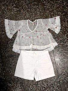 GAP denim Shorts And Frill Top