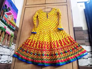 Elegant Dress 👗 With Beautiful Embroidery