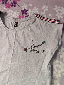 Crop Grey &#39;Love Myself&#39; Tee🩷