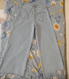 Wide Leg High Waist Jeans