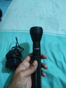 Rechargeable LED Flashlight