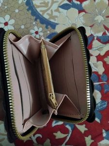 Stylish Black Wallets