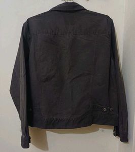 Columbia Jacket - Classic Style