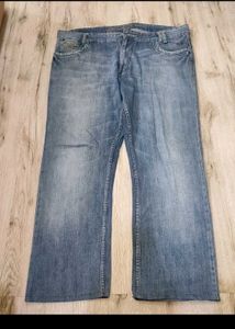 sc4057 Walker Jeans size 40