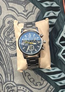 Stylish Men’s Wristwatch – Premium