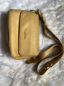 Sling Bag 💼