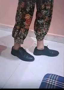 Get One Pair Shoe In 99 Only