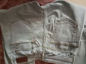 Vero Moda Size 29 Ladies Jeans