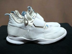 PUMA Women&#39;s White Dare Training shoes