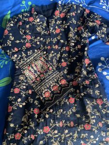 Floral Print Kurta And Pant