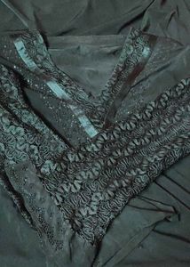 Elegant Emerald Black Abaya