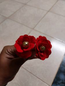 Artificial Bun With Two Red Flowers