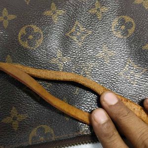 LV Authentic Baguette Bag
