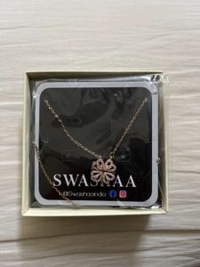 Swashaa Clover Necklace