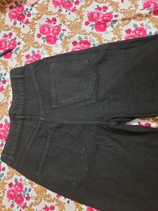 Black Flared Jean