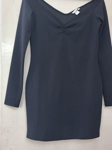 H&amp;M SEMI-OFF SHOULDER DRESS
