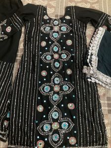 Embroidered Kurta Set