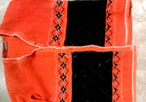 Orenge Woolen Sweter.