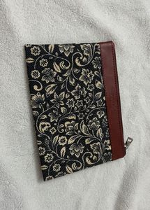 Zouk Floral Print Wallet