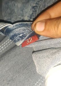 2 Jeans