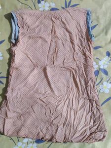 Cute women&#39;s&#39; Top