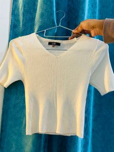 V Neck Crop Fitted Top