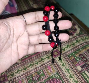 Black Beaded Bracelet 🖤 with Bead Rubber Band