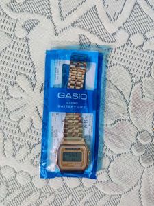 Y2K AESTHETIC WATCH