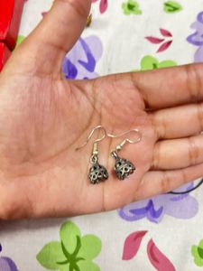 earing and small jhumka Set