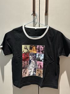 Taylor Swift Tshirt🎀🎀