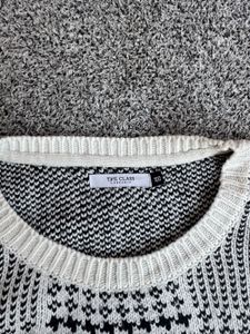 Houndstooth Pattern Sweater