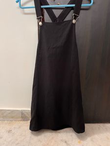 Dungaree Dress🔥
