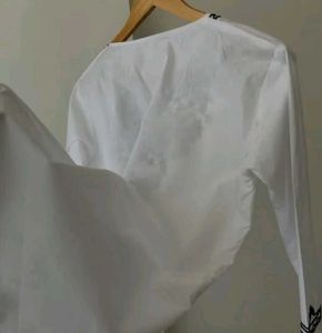 Embroidered White Kurta