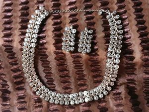 Vintage Pearl Necklace