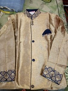 Boys&#39; Sherwani Set - Gold &amp; Navy