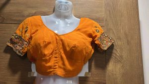 🧡Orange Embroidered Saree with  Blouse🧡